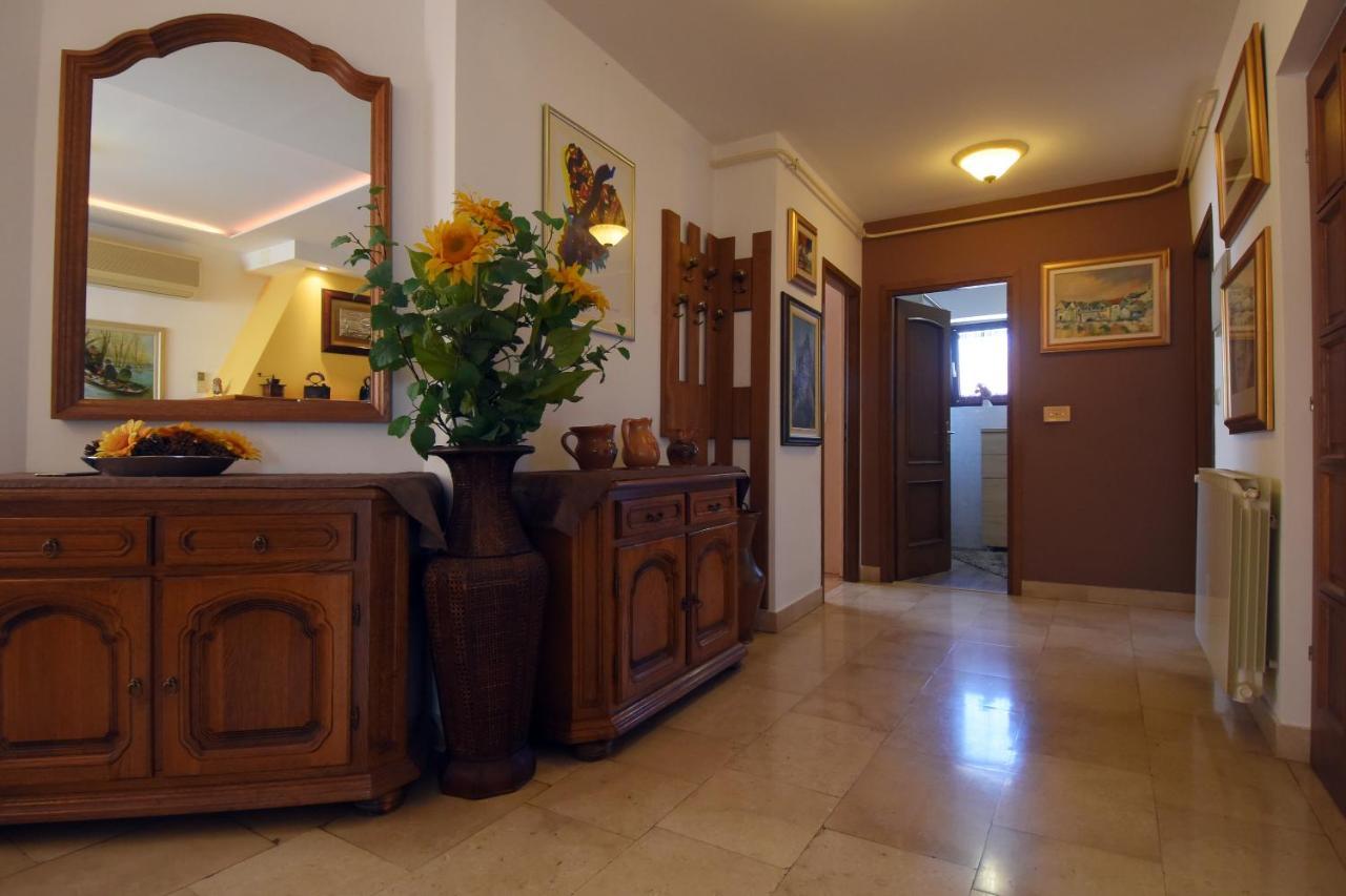 Gallery Premium 99 Near Ammphiteatre With Garage 5 Days And More Gratis Apartamento PUY Exterior foto